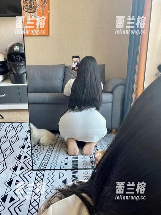 微密圈 - 120斤的小王同学的私房厨房写真，套图里那股蒸汽味，让人想起了炊烟袅袅。