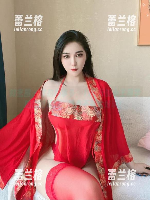 微密圈 - 旅拍趣事多：120斤的小王同学的原图精选，简直不要太好玩！