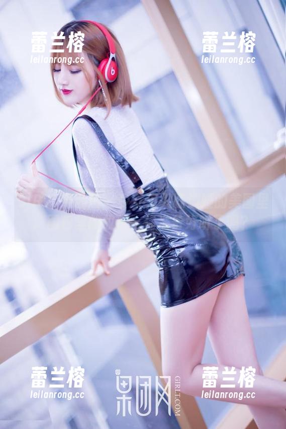 GIRLT果团网 - 少女落入陈迪娅的美图里：图包里的故事，你准备好听了吗？