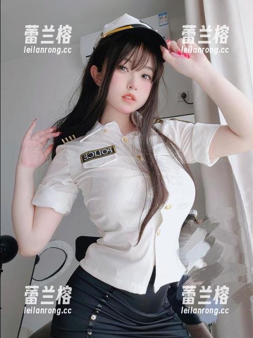 K酱的教室里：原图最大，作品却是心动瞬间！