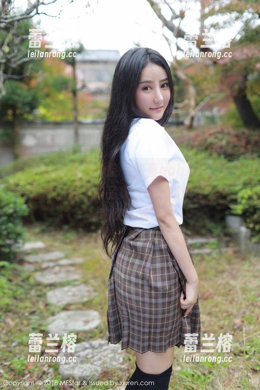 MFStar模范学院 - 佟蔓baby给“修女”定制的最新作品集，快来见识什么叫“神秘又可爱”！