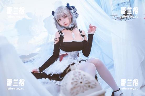 Momoko葵葵的信浓礼服合集：我一边看一边想，她是不是藏了个魔法？