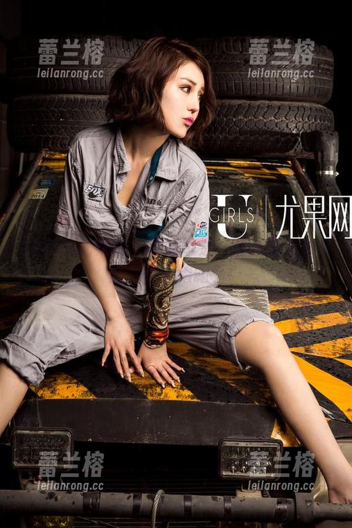 UGirls尤果网 - 网盘奇遇：张栩菲运动作品，快来蹭蹭看！