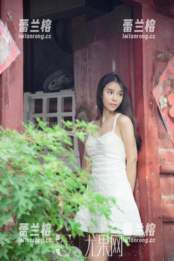 UGirls尤果网 - 这图集我认了！杨晨晨私拍的圣诞，怎么这么撩呢？
