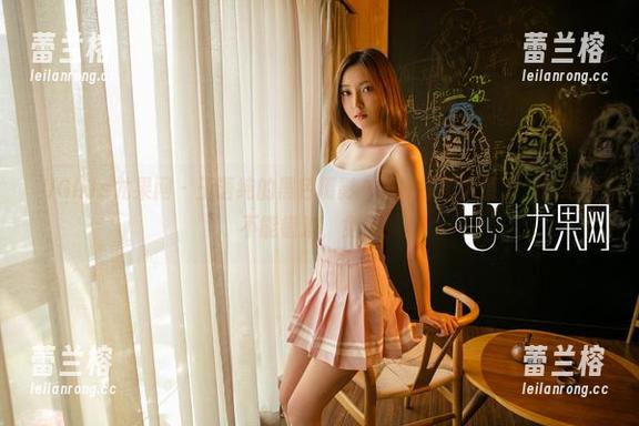 UGirls尤果网 - 王语纯的黑色摄影——这原图太值了，你绝对不能错过，免费！