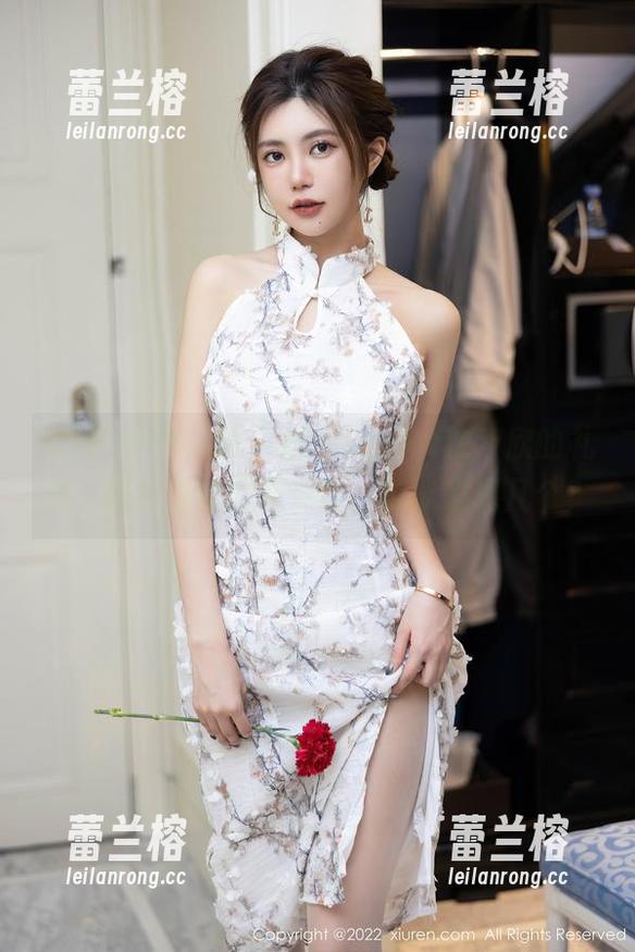 Xiuren秀人网 - 翻看Lucky沈欢欣的礼服，图片里都藏着惊喜，你能发现几个？