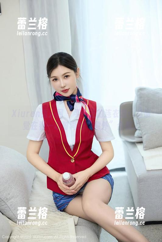 Xiuren秀人网 - 可可芝的连衣裙：总感觉在看一场时尚的“意外”合集。