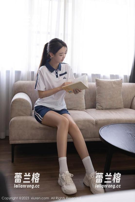 Xiuren秀人网 - 当李丽莎遇上浴室，全套原图曝光，水珠的舞蹈太吸引了！