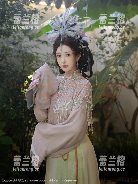 Xiuren秀人网 - 考拉koala的礼服合集，和她一起走进仙女梦幻旅程的照片