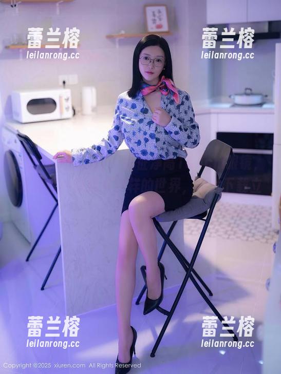 Xiuren秀人网 - 葛征净高184cm眼镜，透过镜片看到不一样的世界，图片下载立马开始！