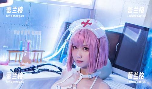 izumi泉桃子女友资源，眼睛都不知道该停在哪张脸上，真是诱惑。