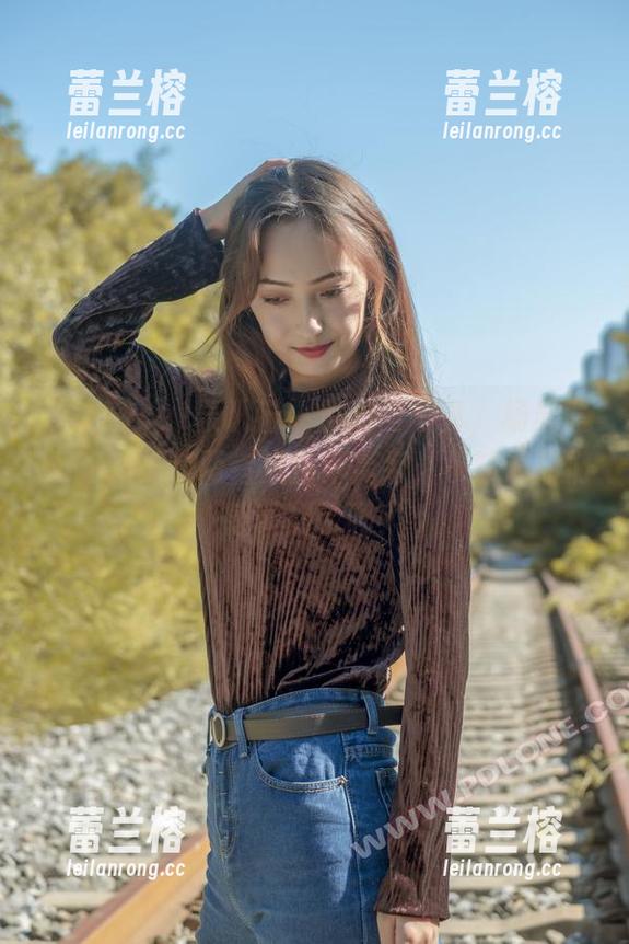 partycat轰趴猫 - 旅拍与写真，杨晨晨sugar把这两者混搭得真好，不知道你们感受到了吗？