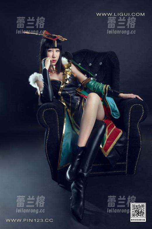 丽柜 - 赛道女郎安娜：高清美图带你解锁性感与速度的完美结合