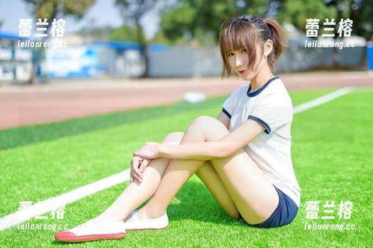 九曲Jean的夏日福利照，真的是让人眼前一亮啊！