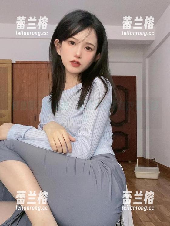倦倦喵海边私拍：看图片就像在沙滩上打滚