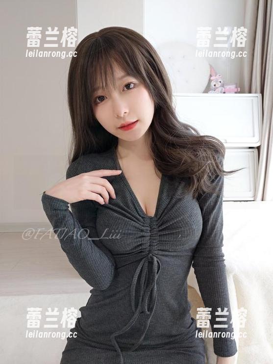 发条少女yoki的图集——无圣光、要听话，这样的对比我喜欢！
