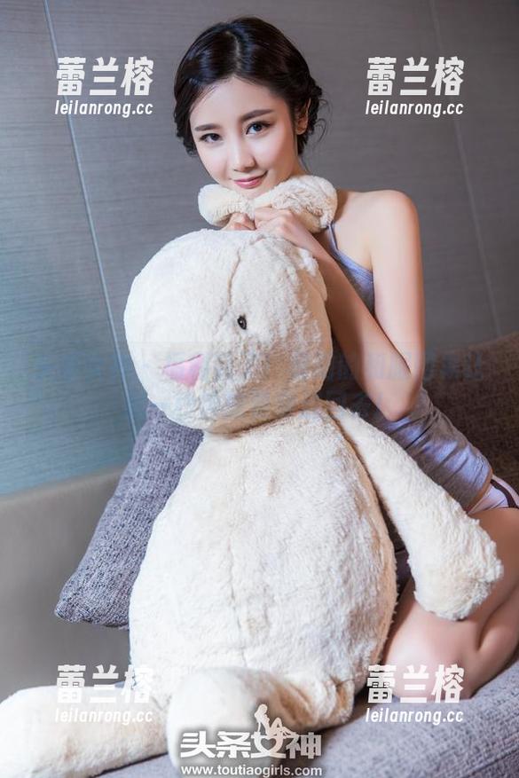 头条女神 - 福利到了！易阳的和服图集让我一秒钟想要穿越回去！