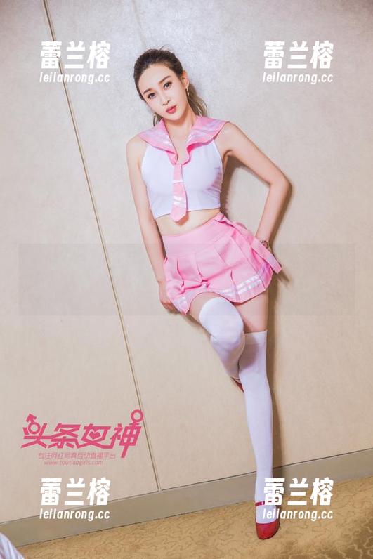 头条女神 - 曲佑熙泳池资源揭密：私拍时刻，真的是鼻尖的一滴水？