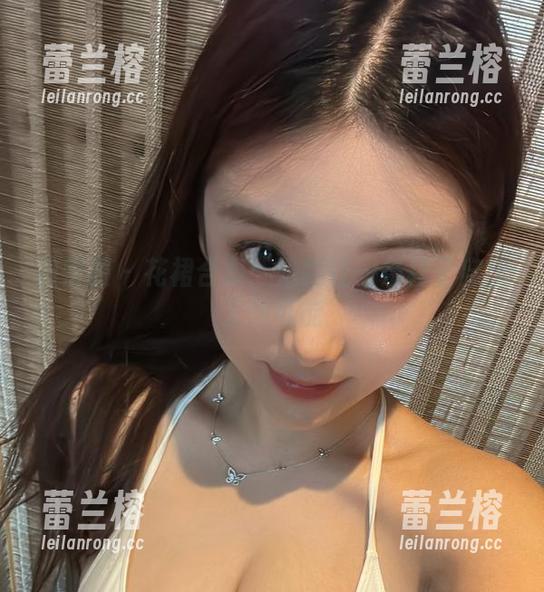 微密圈 - 花裙合集：奶雯让一条裙子穿出无限可能