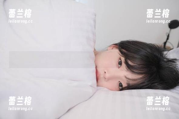 姜仁卿(강인경)的白衬衫套图：神秘感满分，甜宠又撩人