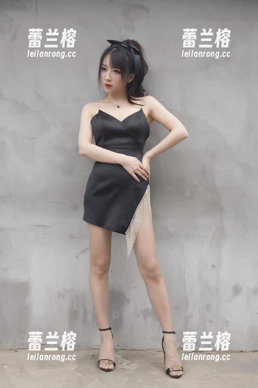 这组双人图片资源，小女巫露娜用她的独特视角让一切变得有趣。
