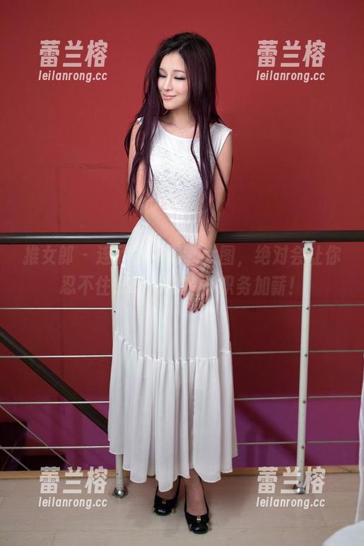 推女郎 - 连欣秘书最新大图，绝对会让你忍不住想给她的秘书职务加薪！
