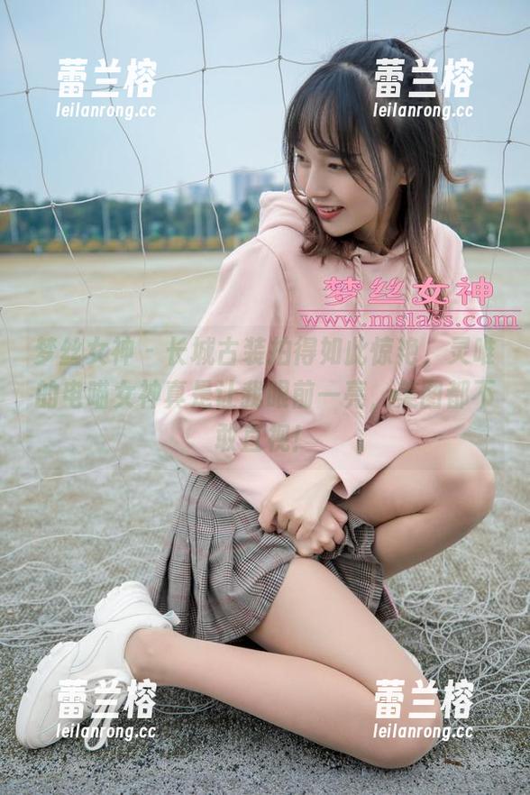 梦丝女神 - 长城古装拍得如此惊艳，灵唯的电喵女神真是让我眼前一亮，美图都不敢直视！