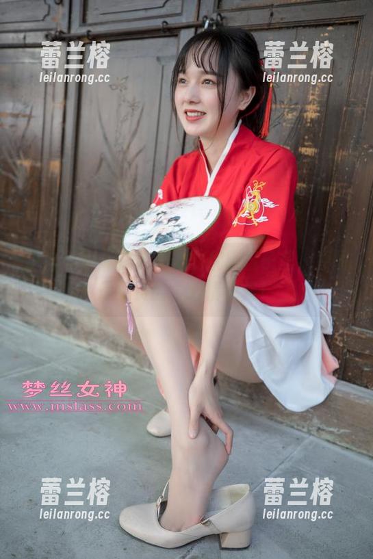 梦丝女神 - 在苏安希的优雅日子里，原图是免费的，心情也是！