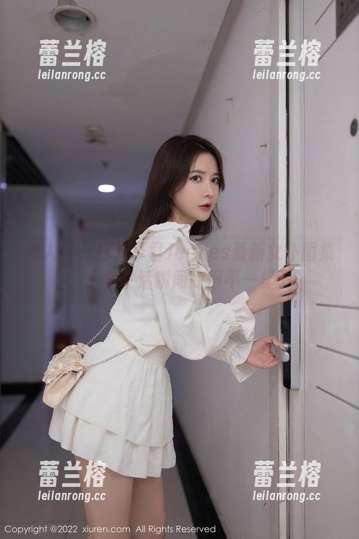 秀人网 - 打开卓君Jeanes最新女仆图集，感觉生活瞬间变得不一样了