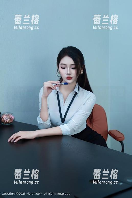 秀人网 - 姐姐林文文yooki，高清质感图册，简直是颜值与气质的完美结合！
