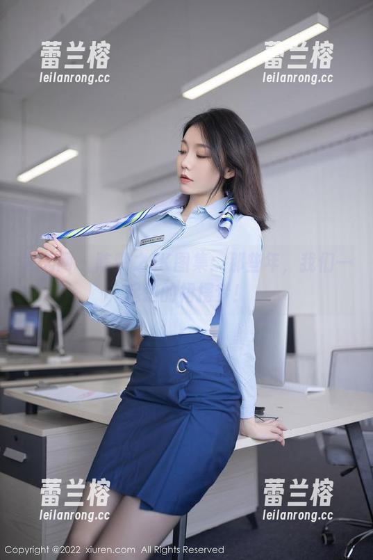 秀人网 - 陈赞之JK图集：那些年，我们一起追的裙摆梦！