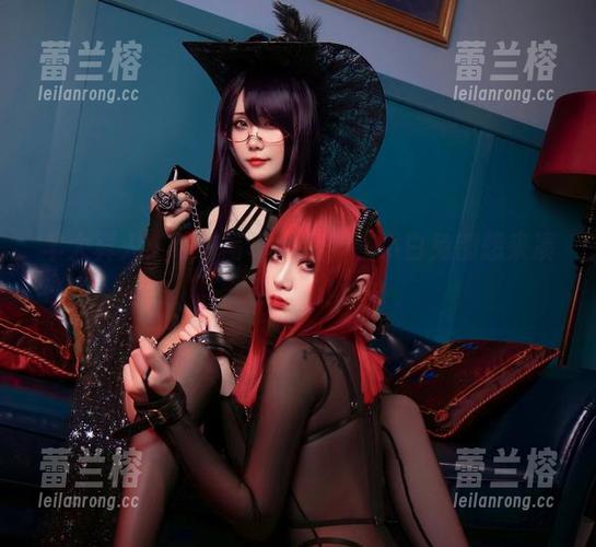 羊大真人：纯白写真全套，连小白兔都想来凑热闹了！