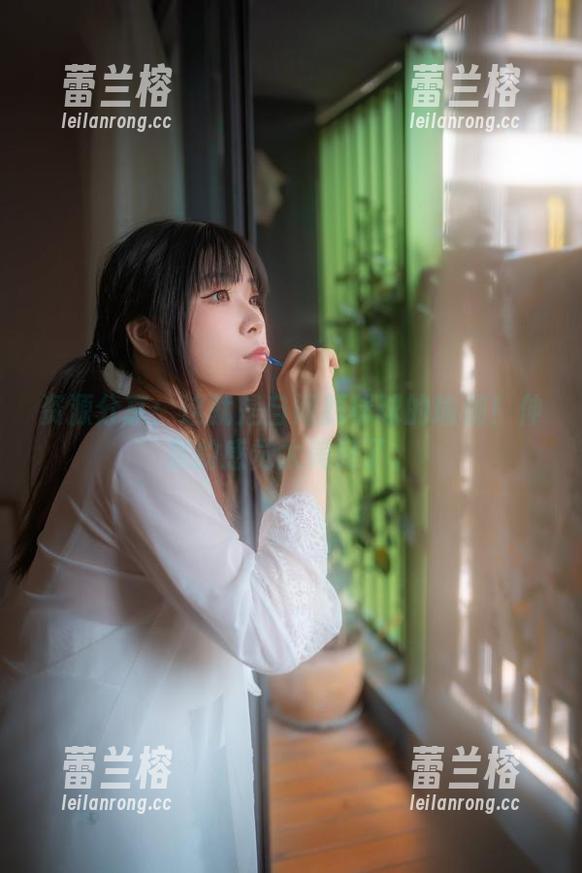 资源分享：这就是自闭颜球球的瑜伽！伸展的感觉太美好了。