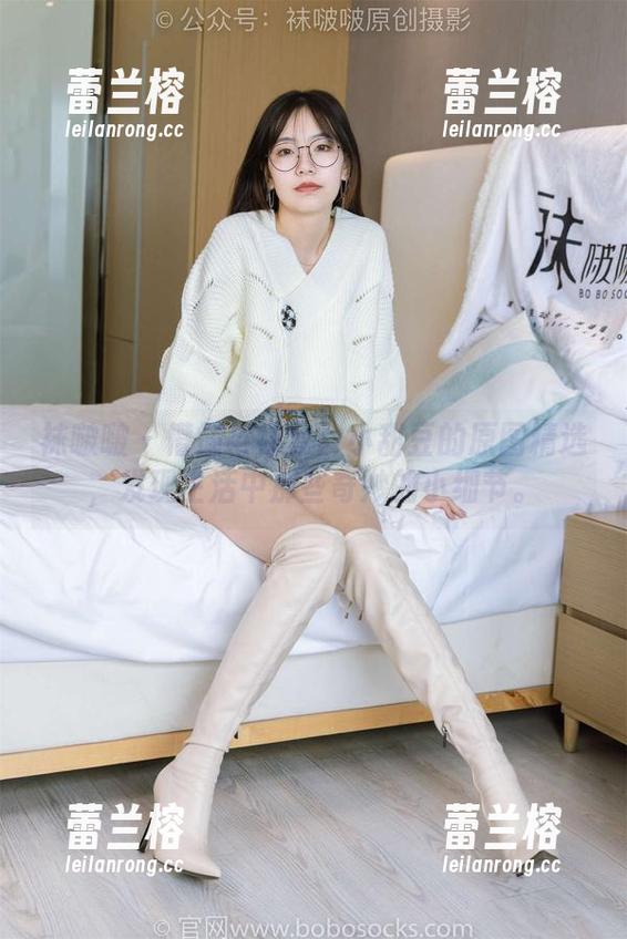袜啵啵 - 懵懂与袜套：小甜豆的原图精选，发现生活中那些奇妙的小细节。