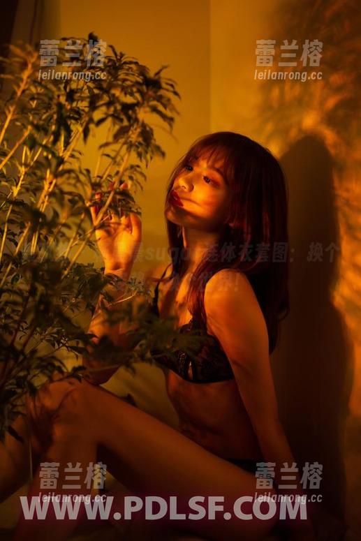 轰趴猫 - 杨晨晨sugar连体衣套图：换个姿势，换个世界！