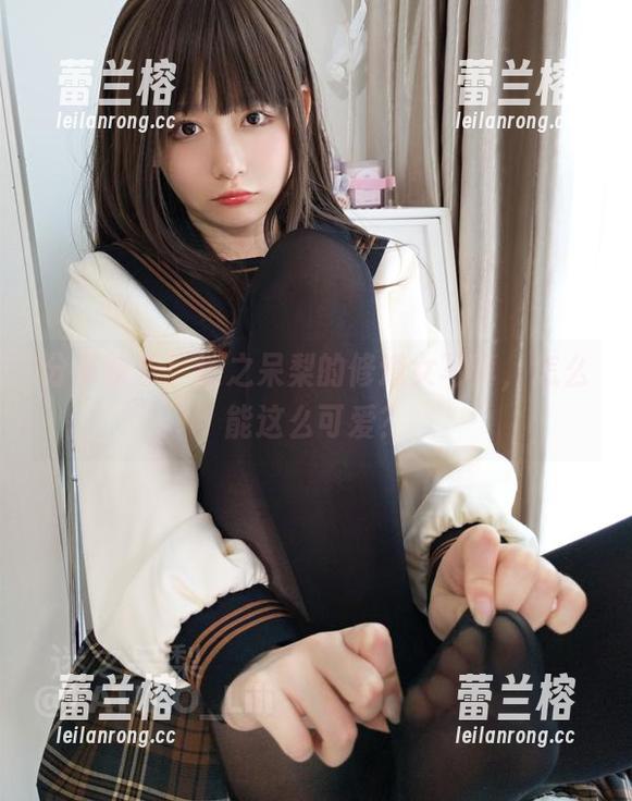 分享快乐！迷之呆梨的修道女写真，怎么能这么可爱？