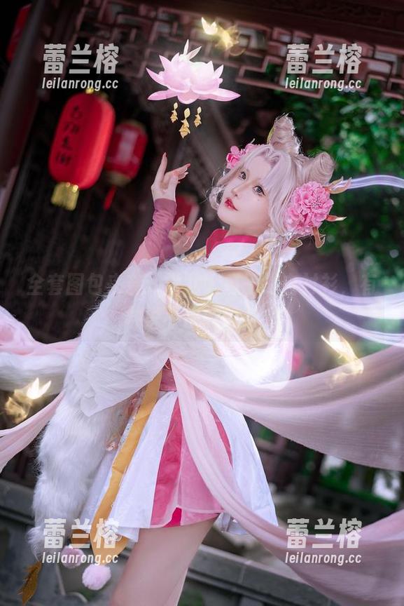 全套图包来袭：露儿大魔王的白衬衫，有种说不出的吸引力