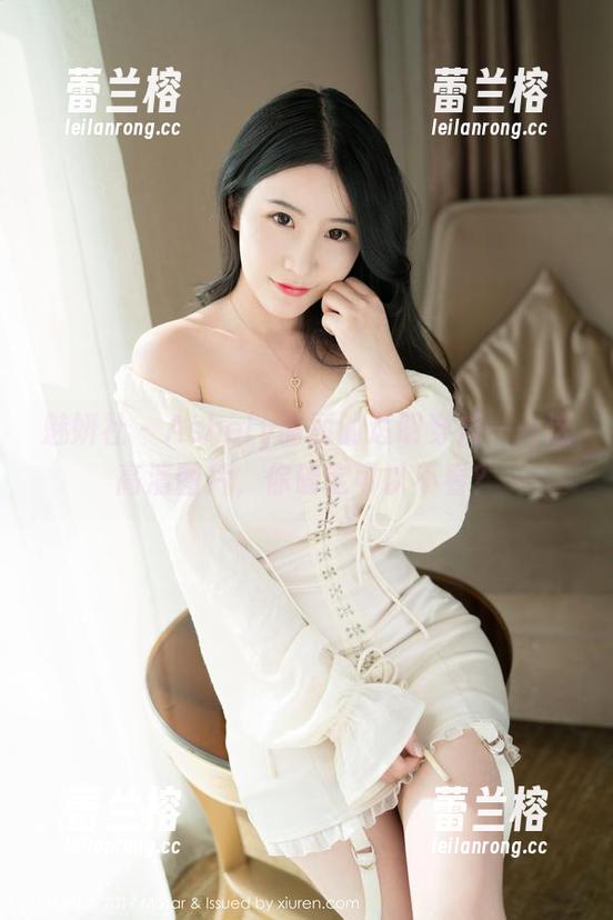 魅妍社 - Ashely丽丽的透明穿搭——这高清图片，你确定可以不看？