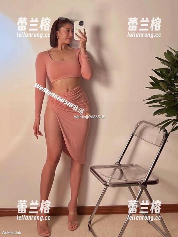 微密圈 - 套图一定要看无圣光那种，鹿瑶就是可爱得让人流口水！