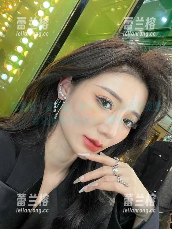 微密圈 - 信不信，黎允熙的美女熙熙资源会让你忍不住想要一探究竟？